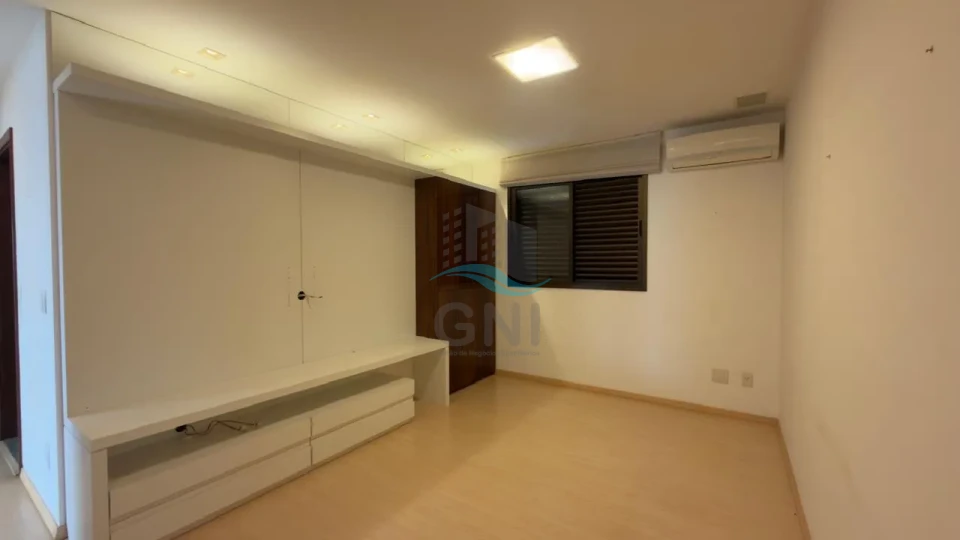 APARTAMENTO A VENDA - CONDOMINIO ARQUITETO VILA NOVA ARTIGAS