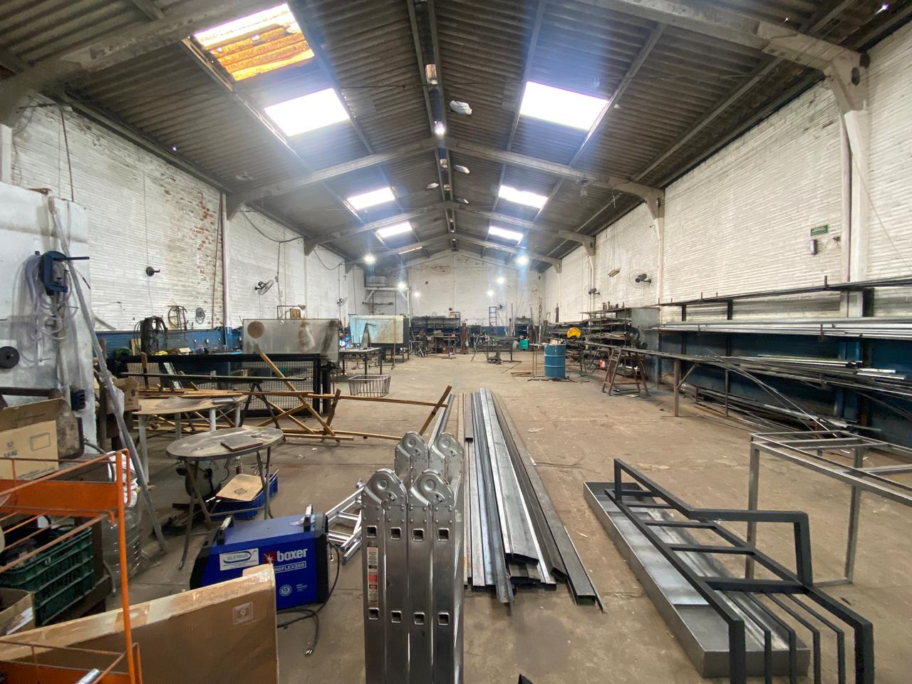 Imagens do imóveis BARRACÃO A VENDA - BAIRRO HELENA