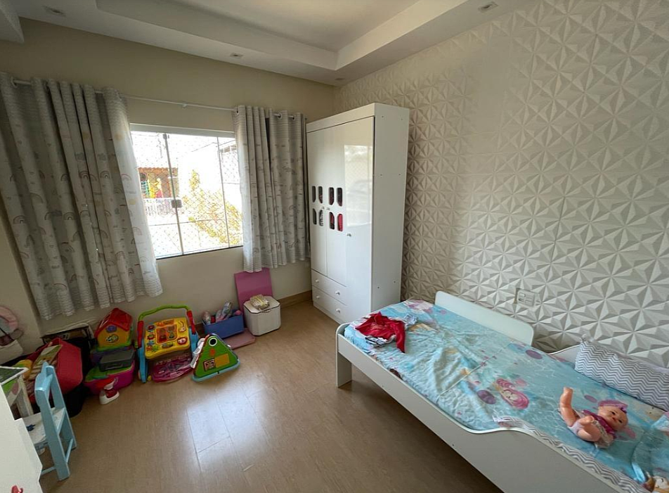 Imagens do imóveis CASA A VENDA - JARDIM BANDEIRANTES