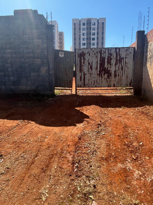 TERRENO A VENDA - BAIRRO VILA BRASIL Imagens do imóveis TERRENO A VENDA - BAIRRO VILA BRASIL