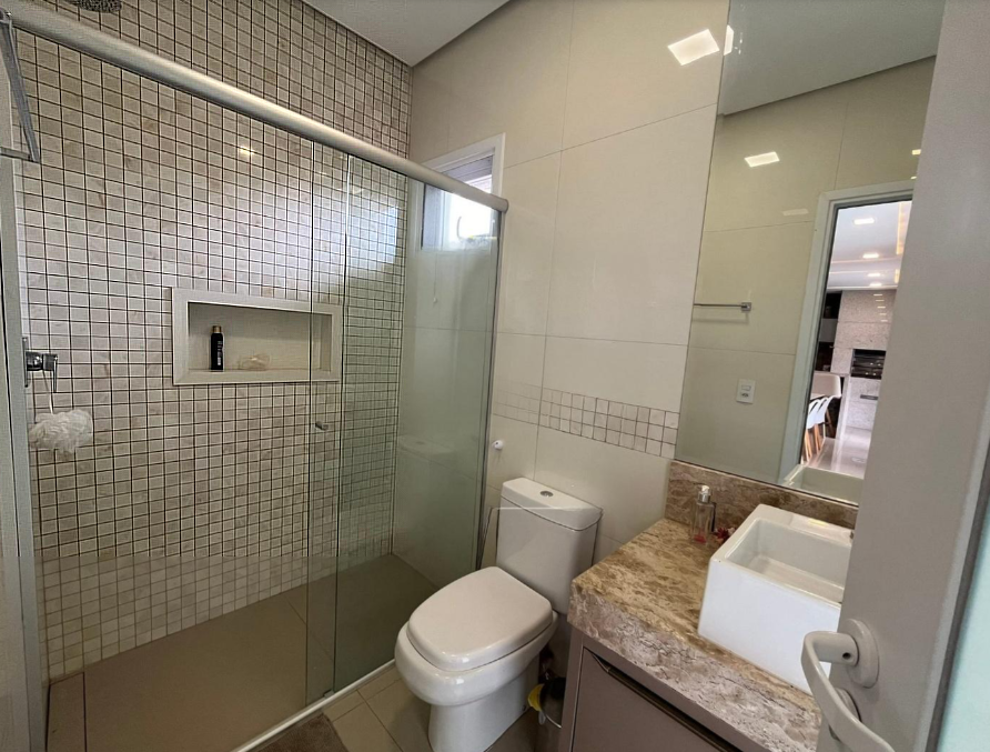 Imagens do imóveis CASA A VENDA - CONDOMÍNIO SUN LAKE RESIDENCE