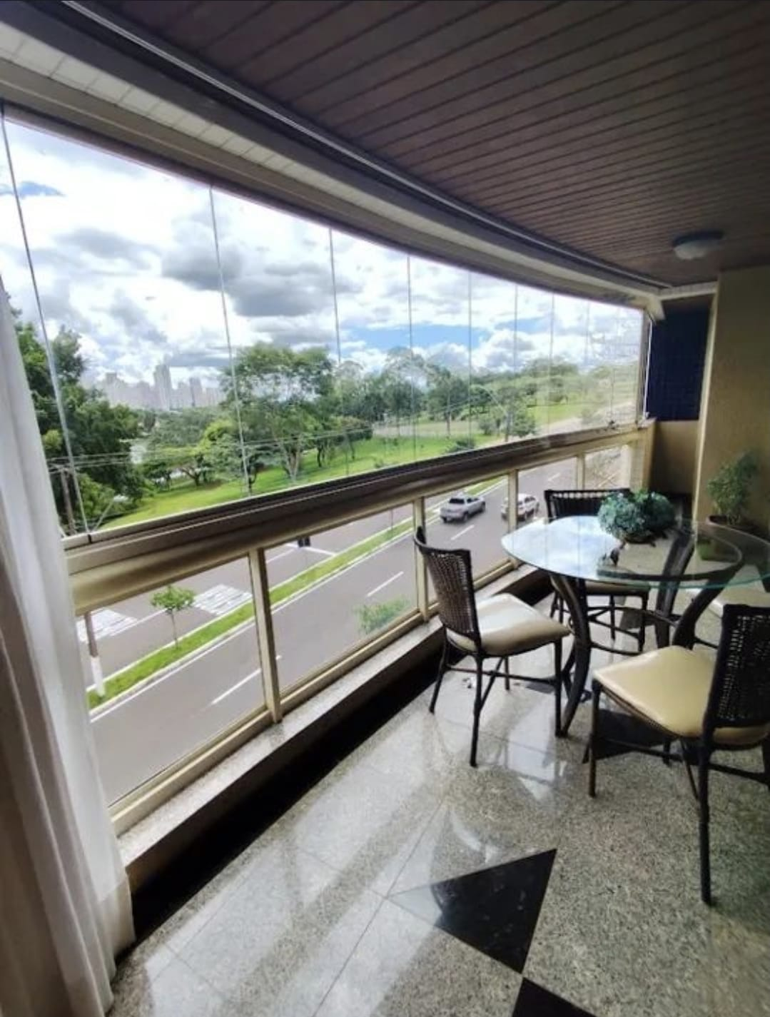 Imagens do imóveis APARTAMENTO A VENDA - EDIFICIO FOUR SEASONS
