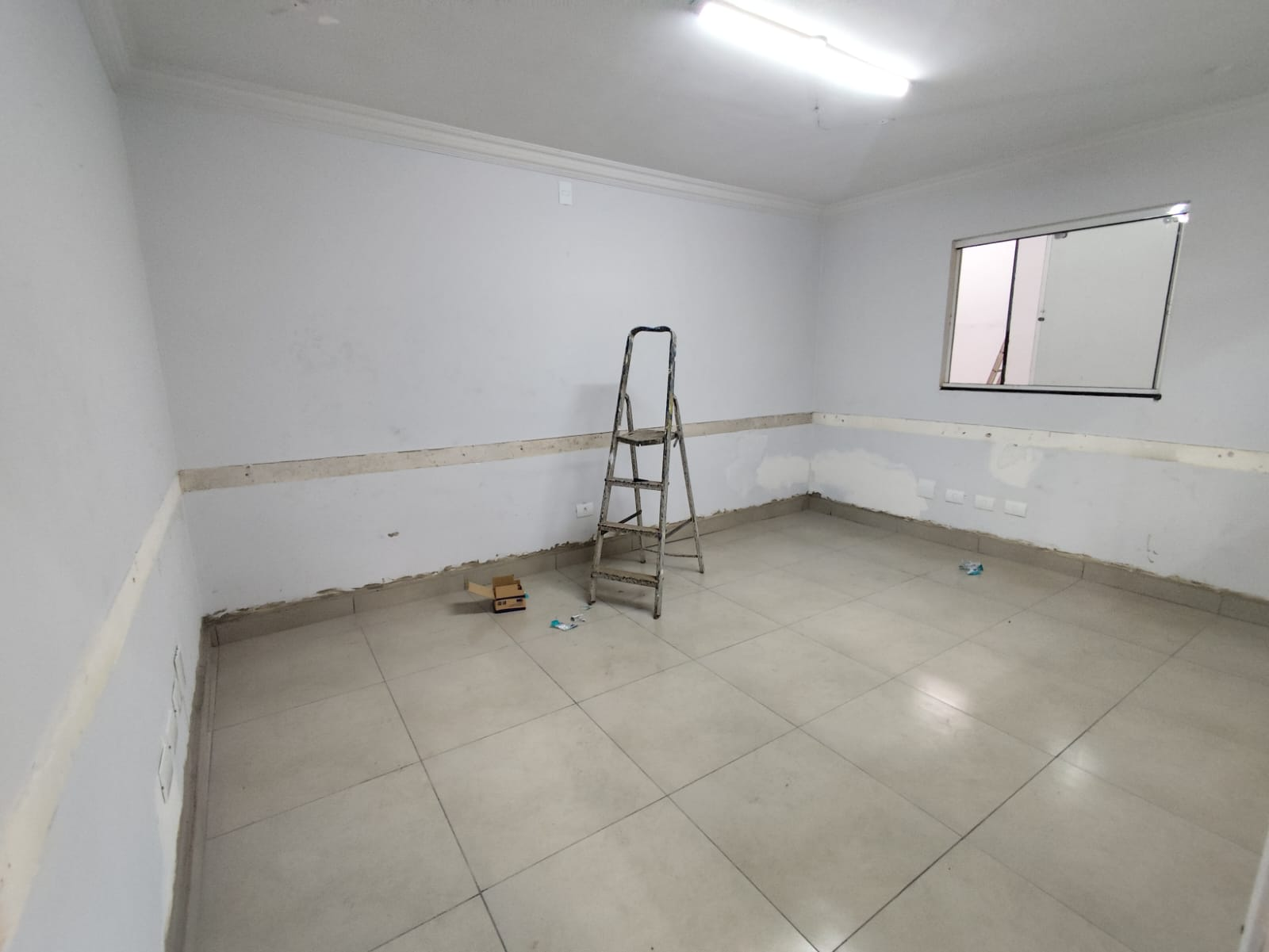 BARRACAO PARA LOCAÇÃO - AVENIDA DEZ DE DEZEMBRO Imagens do imóveis BARRACAO PARA LOCAÇÃO - AVENIDA DEZ DE DEZEMBRO