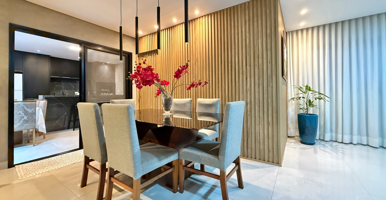 Imagens do imóveis CASA A VENDA - CONDOMINIO ROYAL MAISON