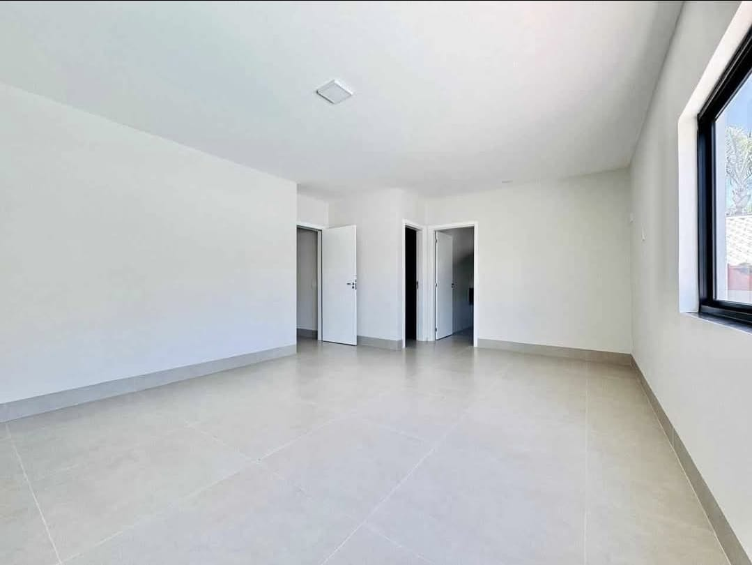 Imagens do imóveis CASA A VENDA - BAIRRO MEDITERRÂNEO