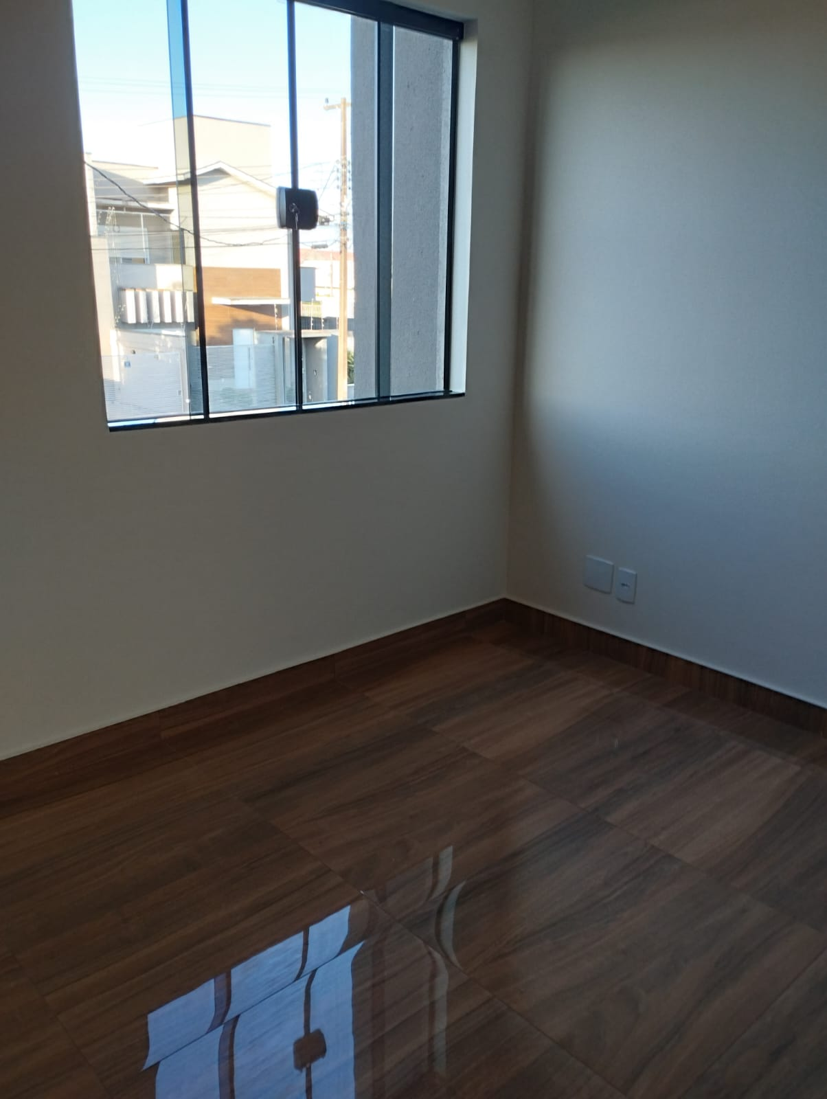 CASA A VENDA - JARDIM COLUMBIA Imagens do imóveis CASA A VENDA - JARDIM COLUMBIA