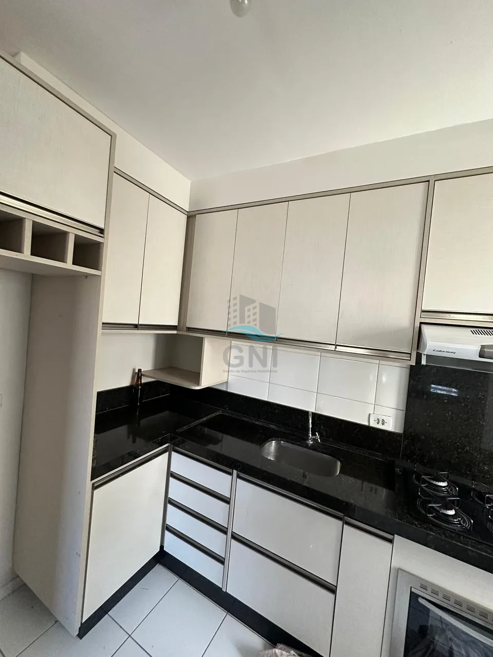Imagens do imóveis APARTAMENTO A VENDA - CONDOMINIO VILA DAS CEREJEIRAS