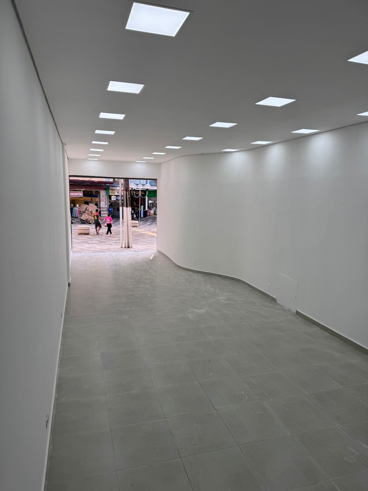 SALA COMERCIAL PARA LOCAÇÃO - CENTRO Imagens do imóveis SALA COMERCIAL PARA LOCAÇÃO - CENTRO