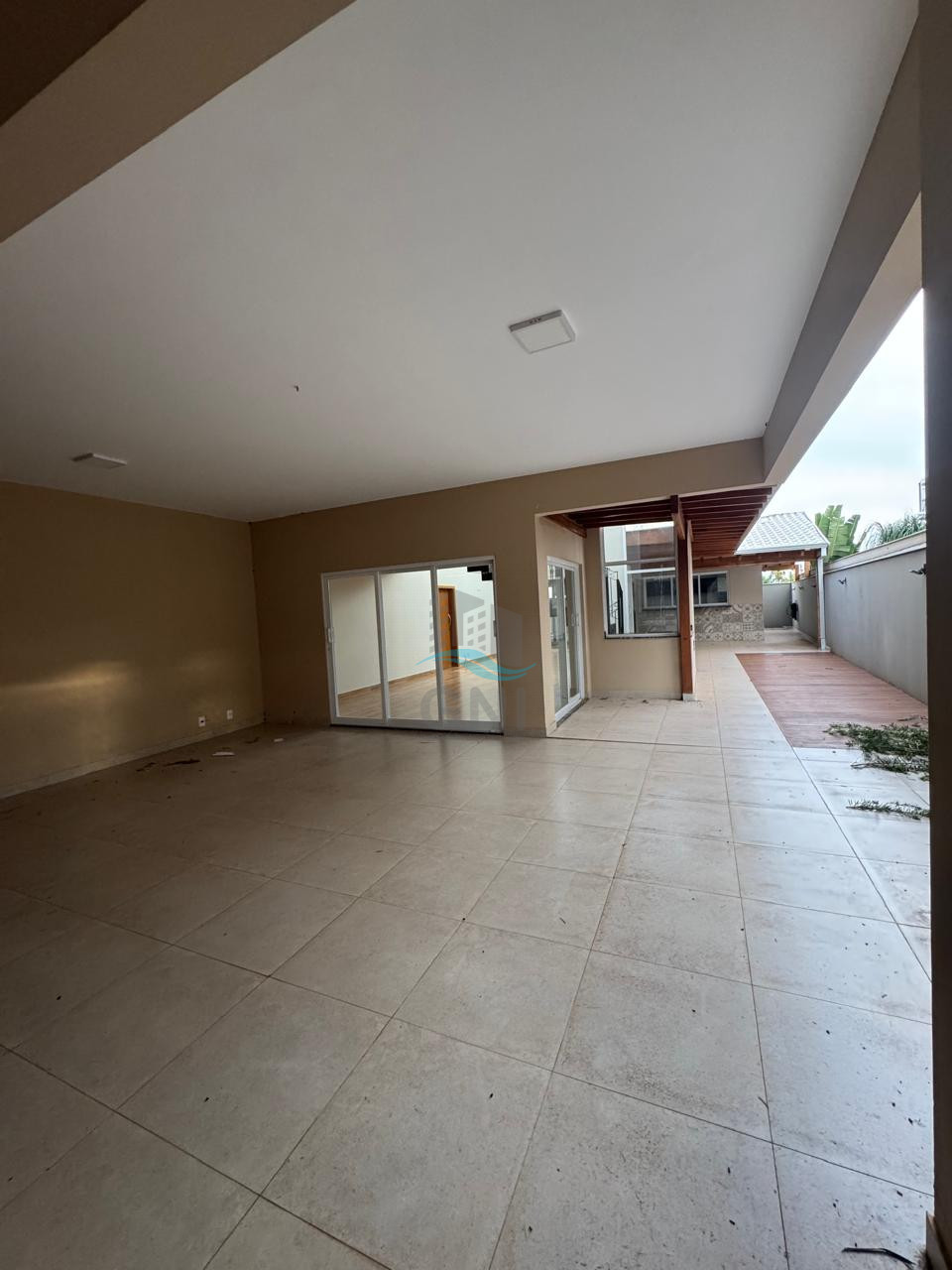 CASA PARA LOCAÇÃO - CONDOMINIO ROYAL TENNIS Imagens do imóveis CASA PARA LOCAÇÃO - CONDOMINIO ROYAL TENNIS