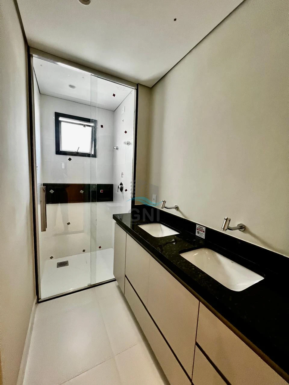 Imagens do imóveis APARTAMENTO A VENDA - EDIFICIO ODYSSEY