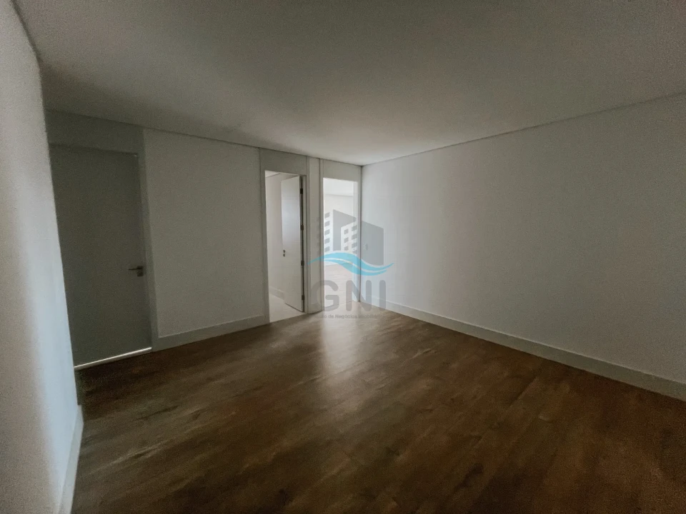 Imagens do imóveis APARTAMENTO A VENDA - EDIFICIO LA TORRE