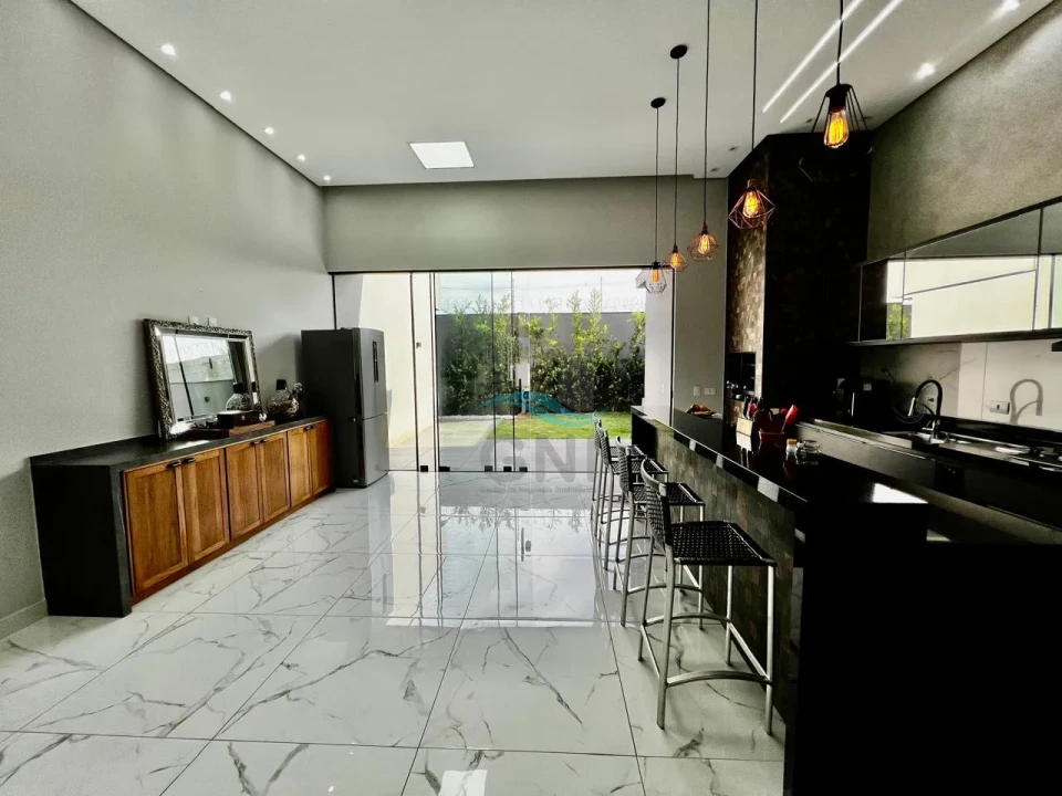CASA A VENDA - RESIDENCIAL BELLEVIE