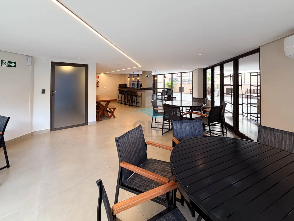APARTAMENTO A VENDA - EDIFICIO CORAL GABLES - CENTRO