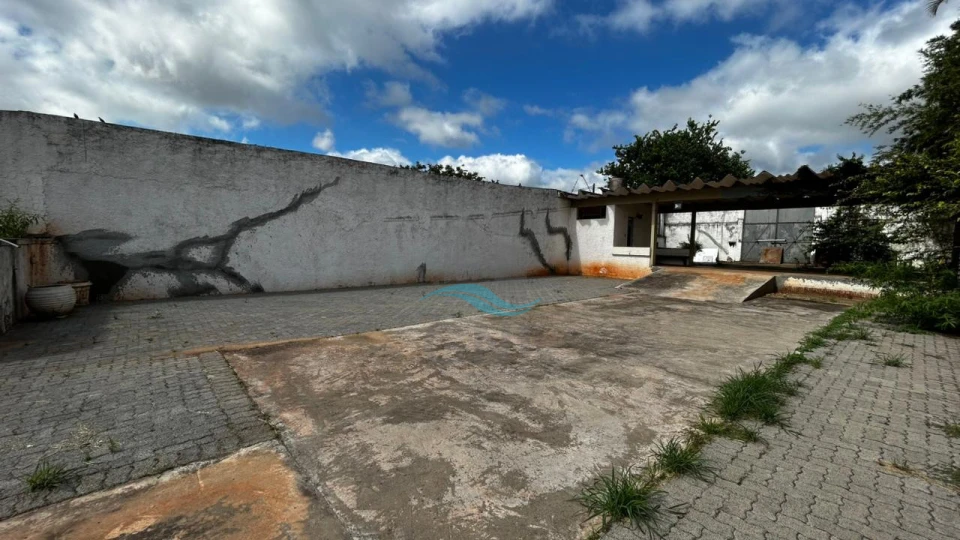 Imagens do imóveis CASA COMERCIAL PARA LOCAÇÃO - BAIRRO VITÓRIA
