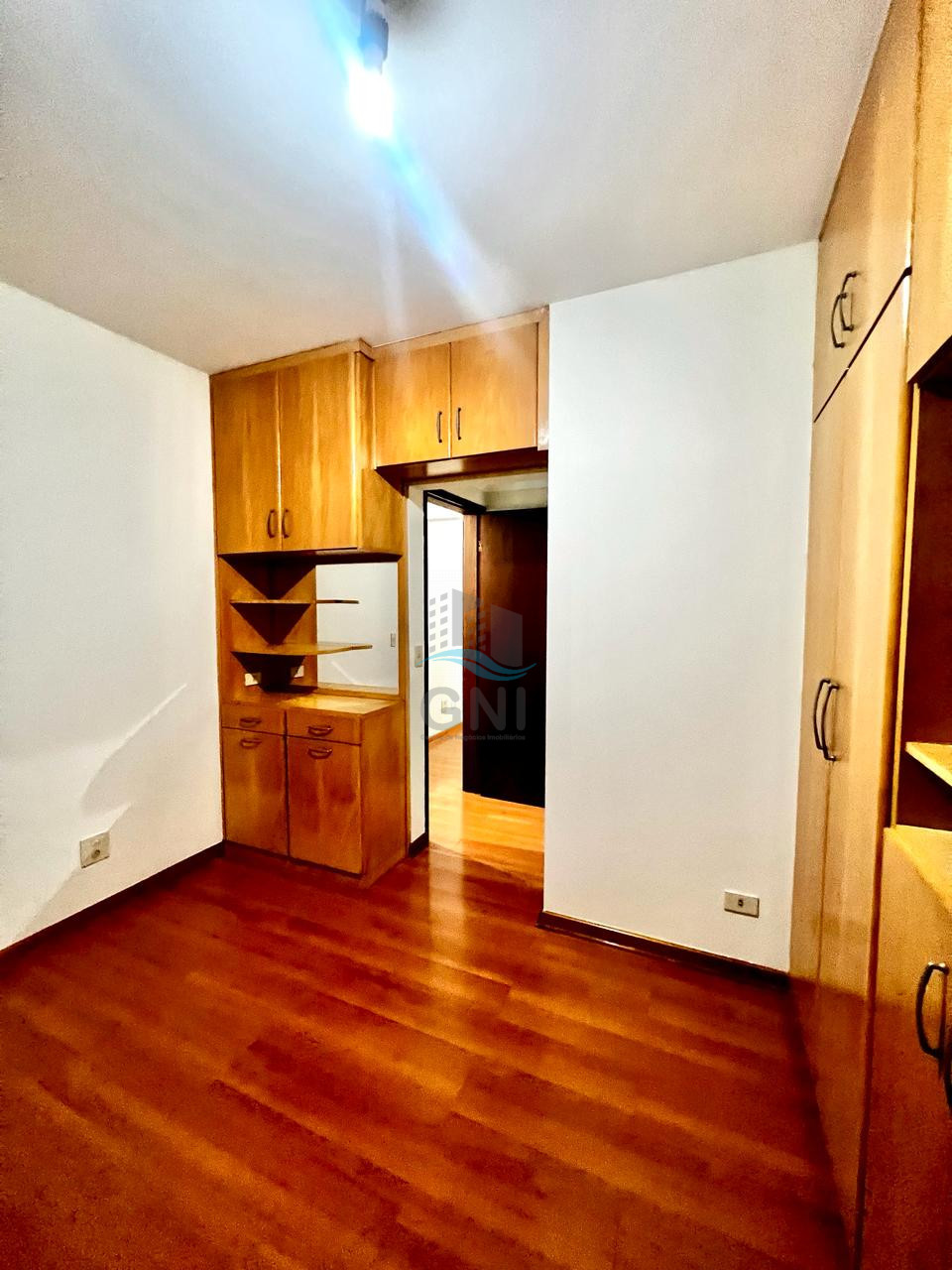 Imagens do imóveis APARTAMENTO PARA LOCAÇÃO - EDIFÍCIO COSTA ESMERALDA