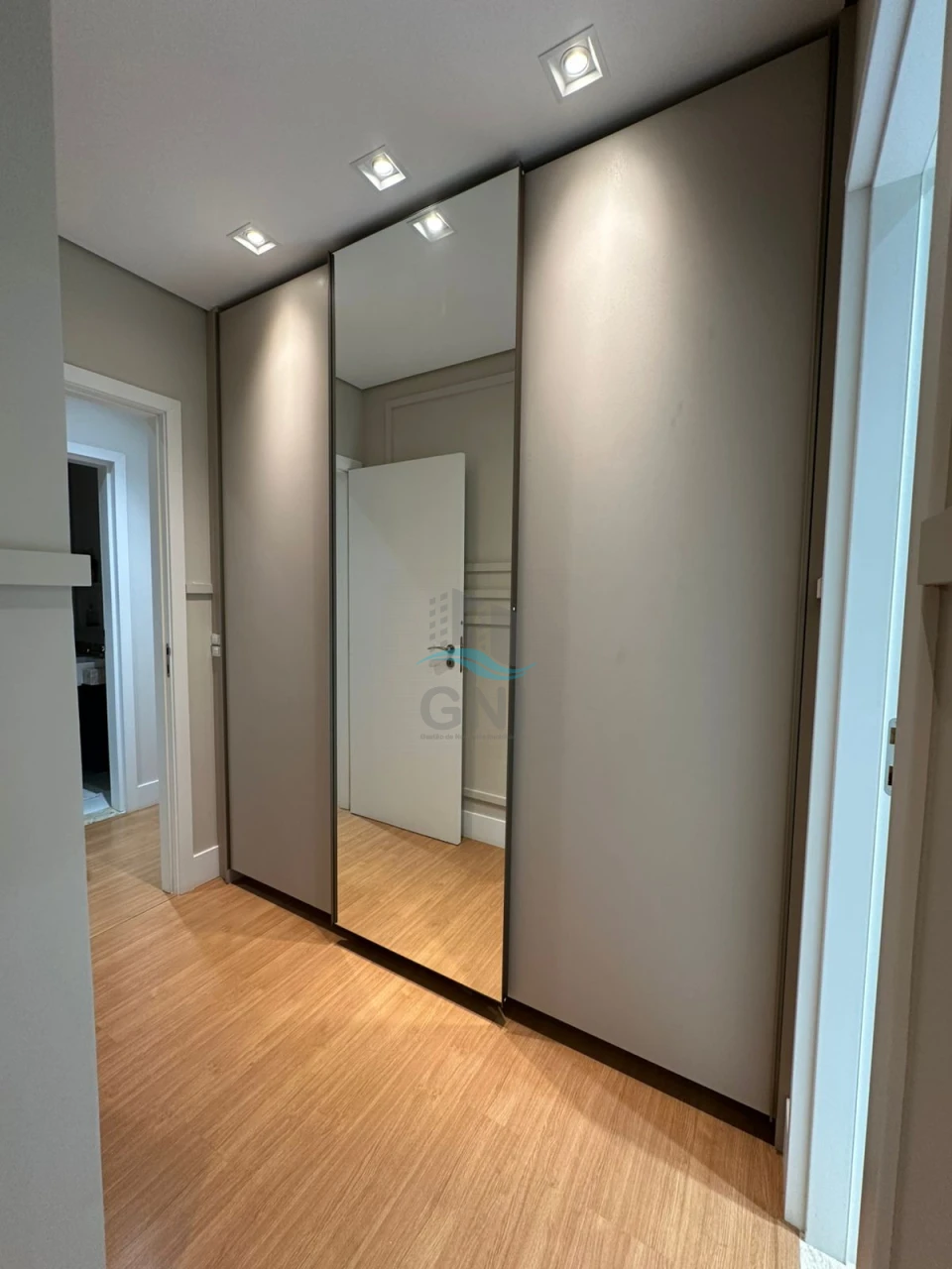 Imagens do imóveis APARTAMENTO A VENDA - EDIFICIO CHELSEA TOWER