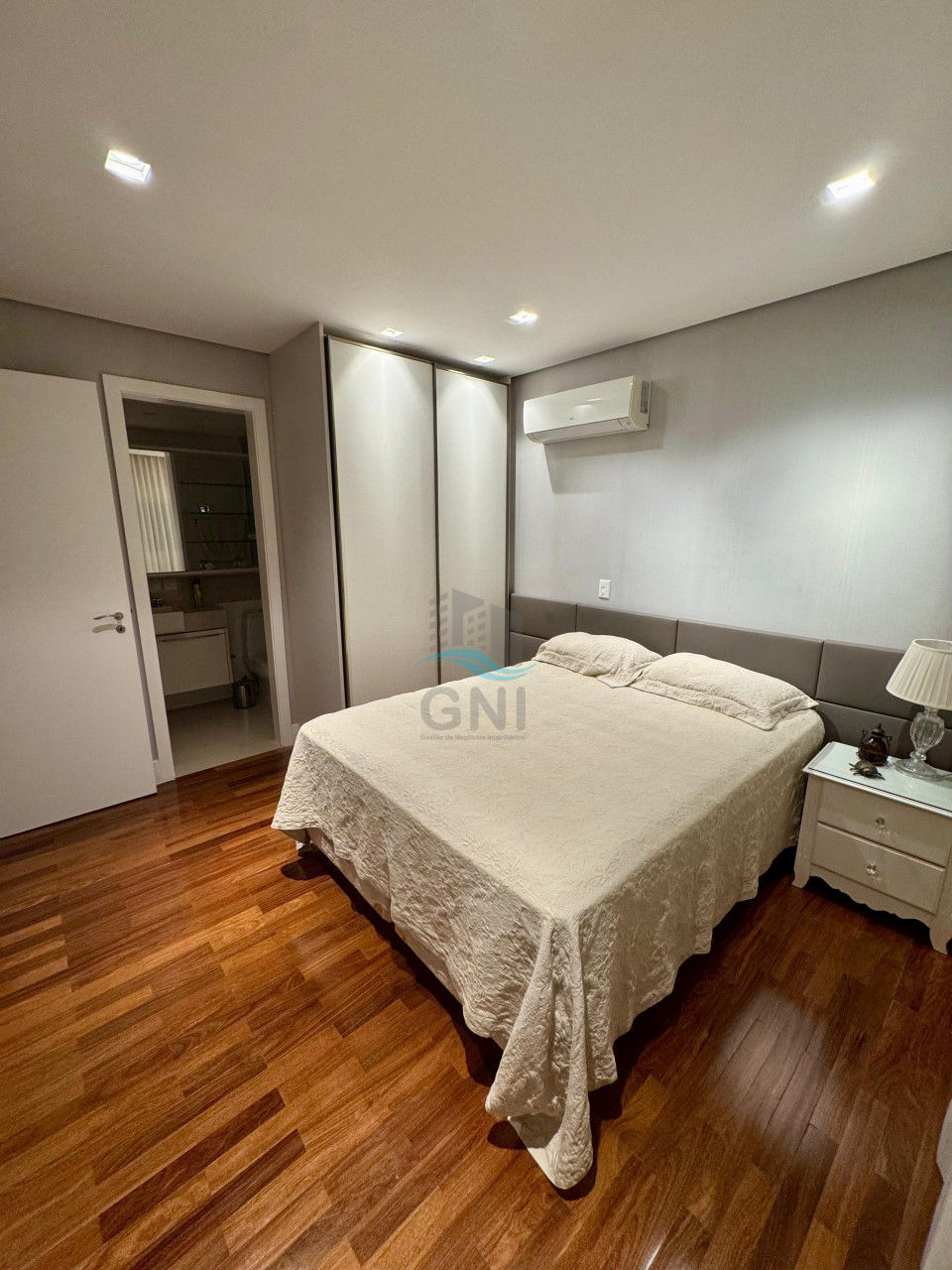 Imagens do imóveis APARTAMENTO A VENDA - EDIFICIO TORRE ALICANTE