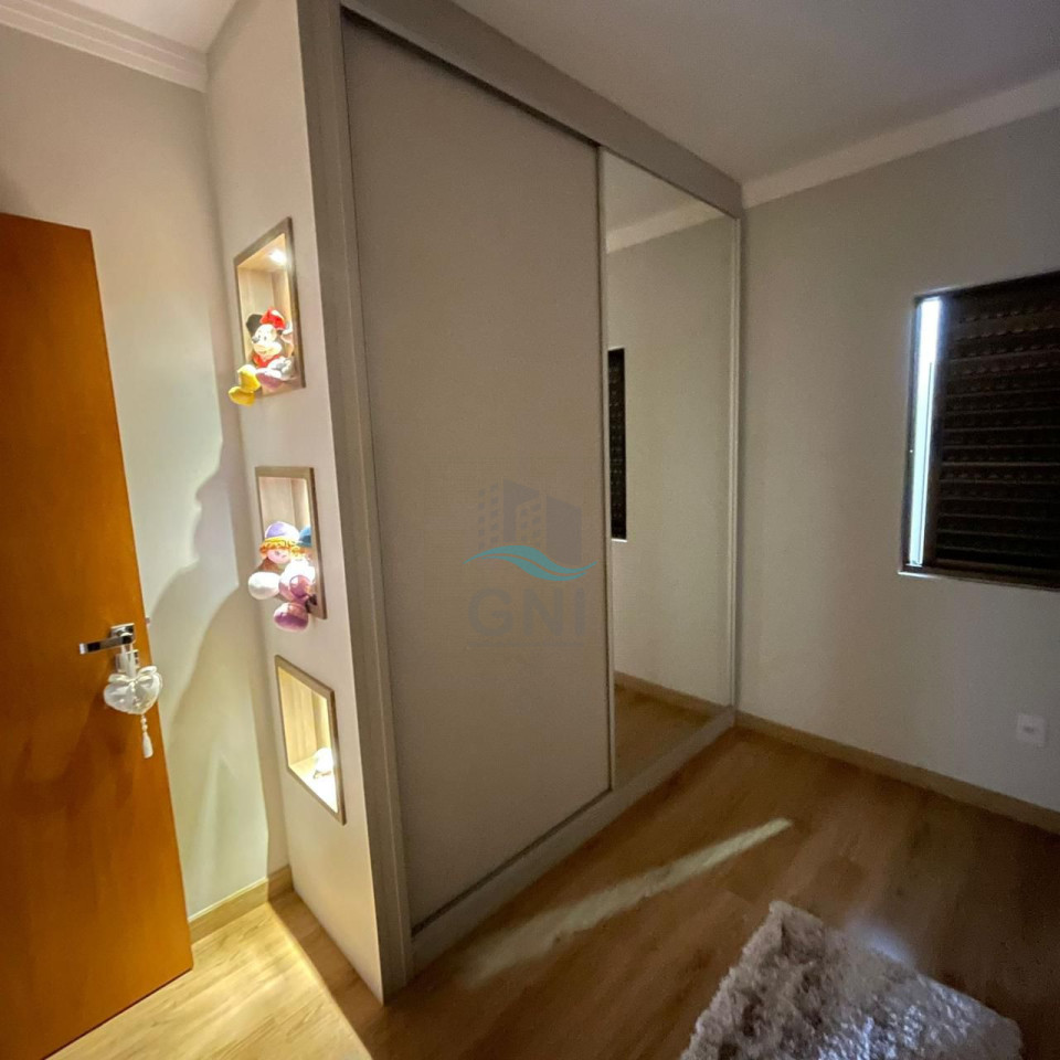 Imagens do imóveis CASA A VENDA - CONDOMÍNIO VALE DAS PEDRAS