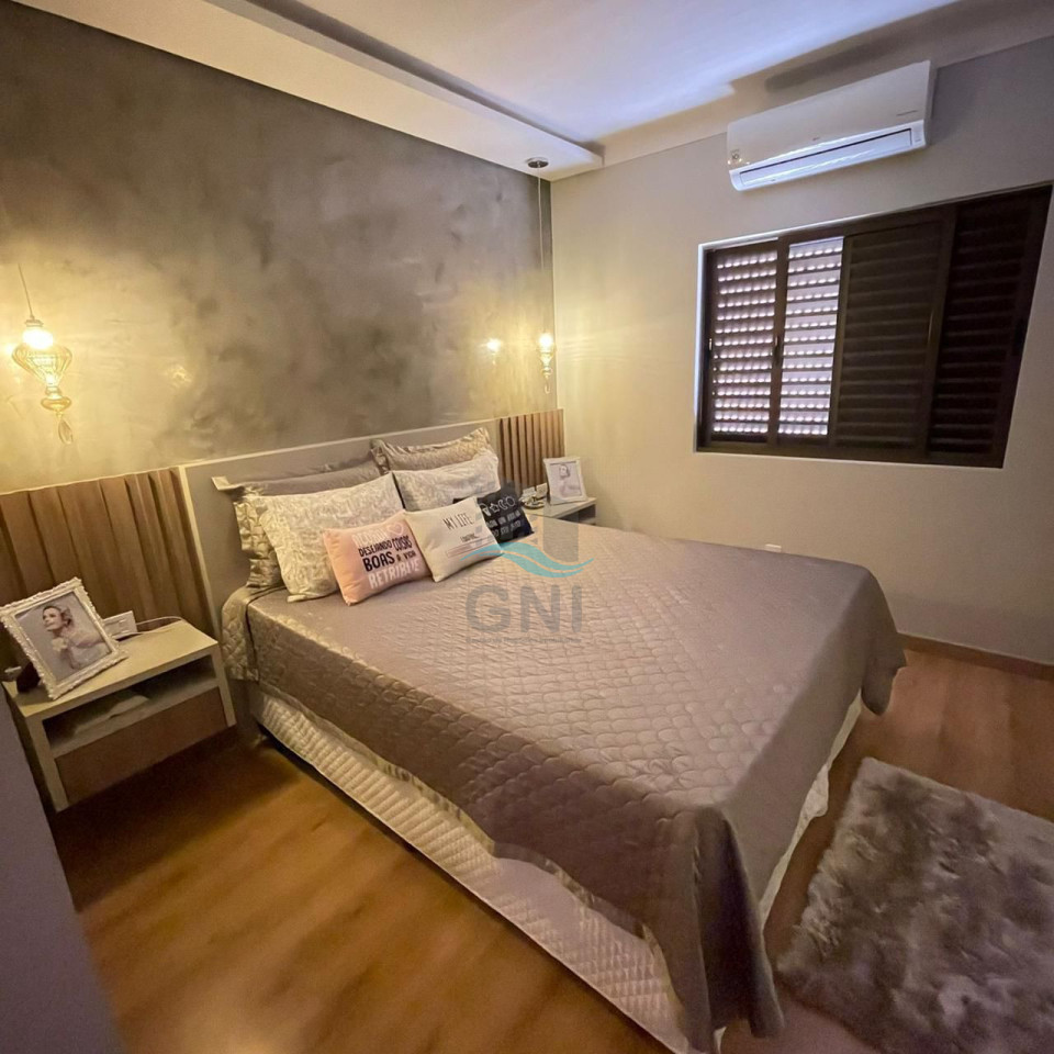 Imagens do imóveis CASA A VENDA - CONDOMÍNIO VALE DAS PEDRAS