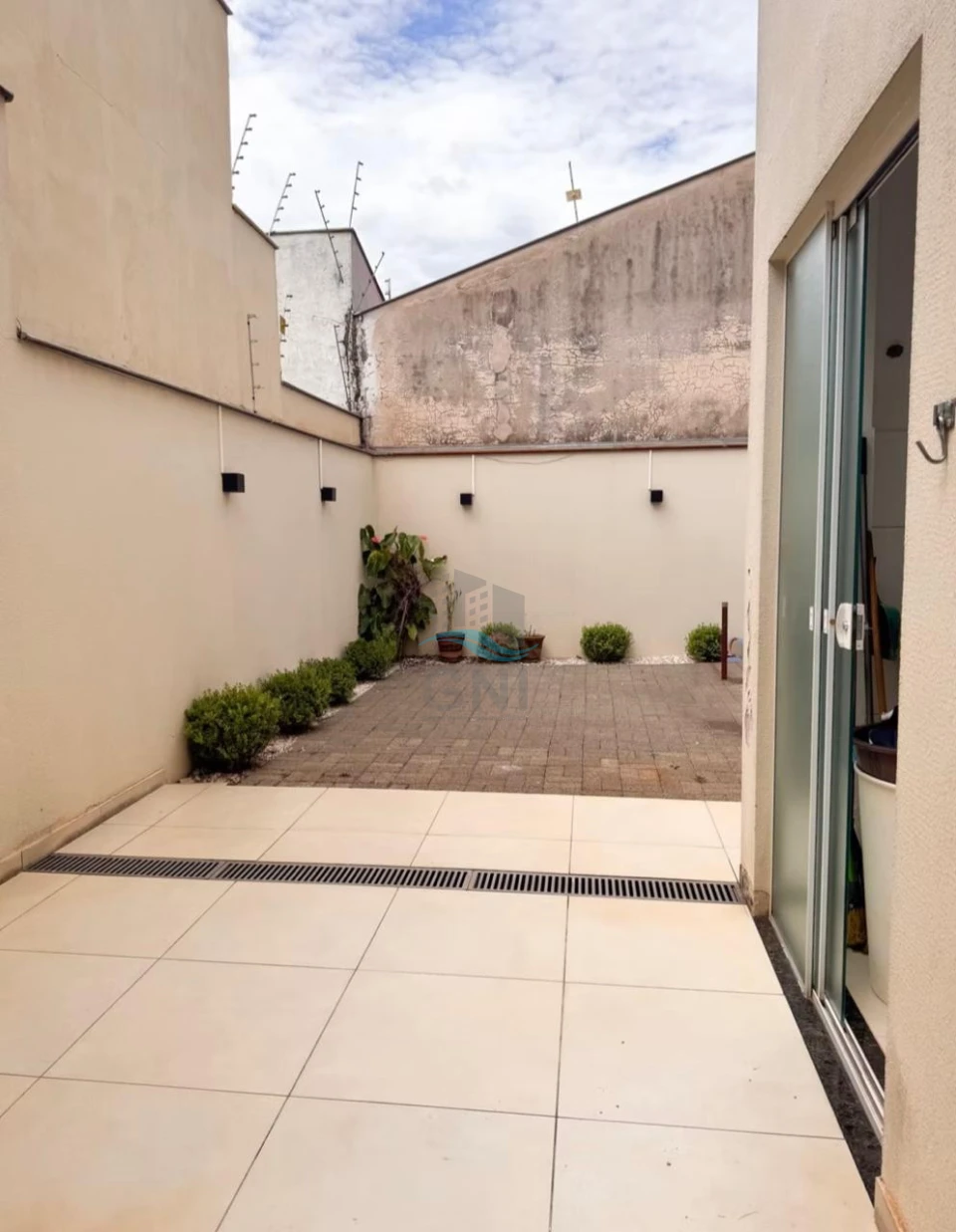 Imagens do imóveis SOBRADO A VENDA - JARDIN SAN FERNANDO