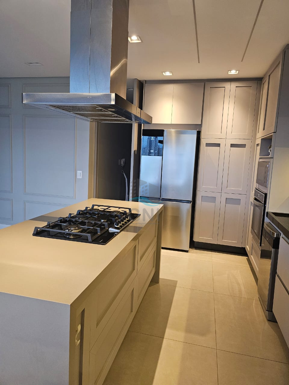 Imagens do imóveis APARTAMENTO A VENDA - EDIFÍCIO TRIANON
