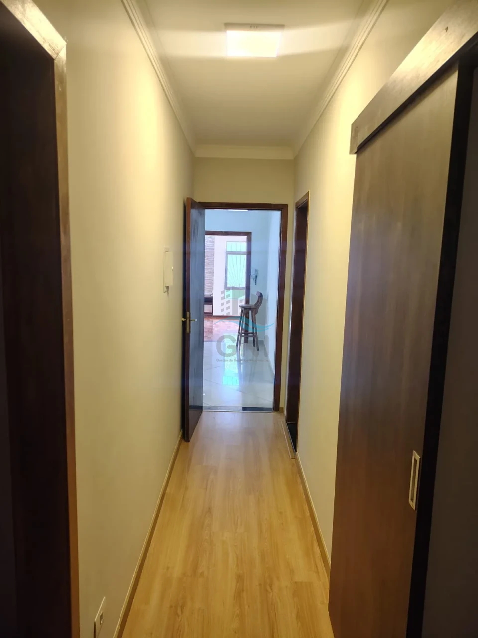 Imagens do imóveis CASA A VENDA - JARDIM ALPES I