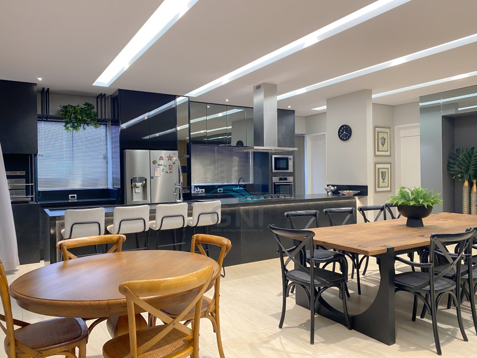 CASA A VENDA - CONDOMINIO ROYAL FOREST Imagens do imóveis CASA A VENDA - CONDOMINIO ROYAL FOREST