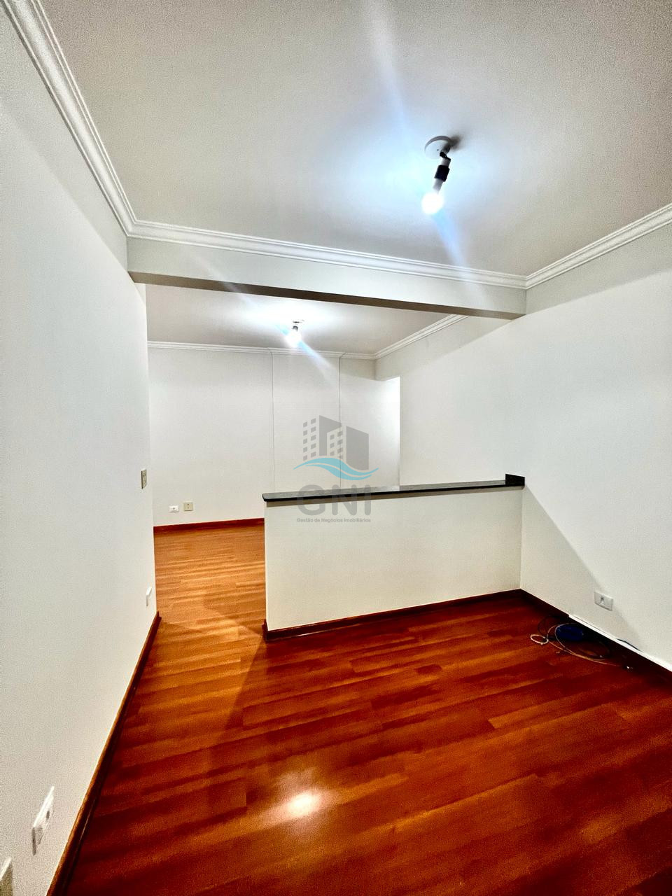 Imagens do imóveis APARTAMENTO PARA LOCAÇÃO - EDIFÍCIO COSTA ESMERALDA