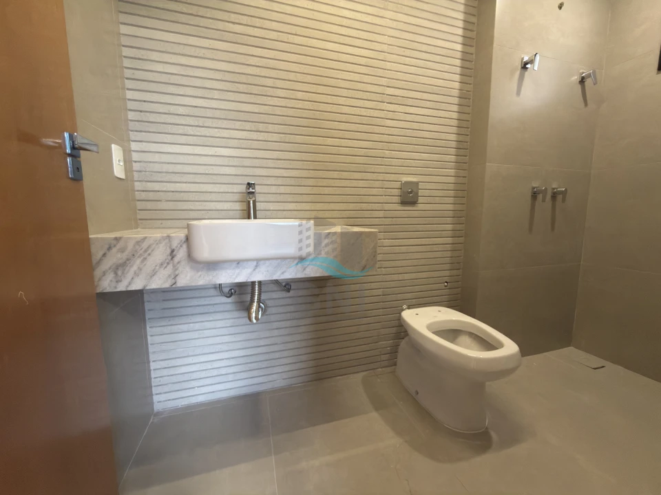 Imagens do imóveis CASA A VENDA - CONDOMINIO PARQUE TAUA ARANGUA