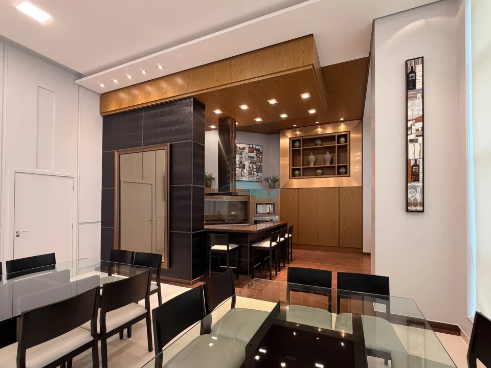 APARTAMENTO A VENDA - EDIFICIO PALAZZO DI CESARE