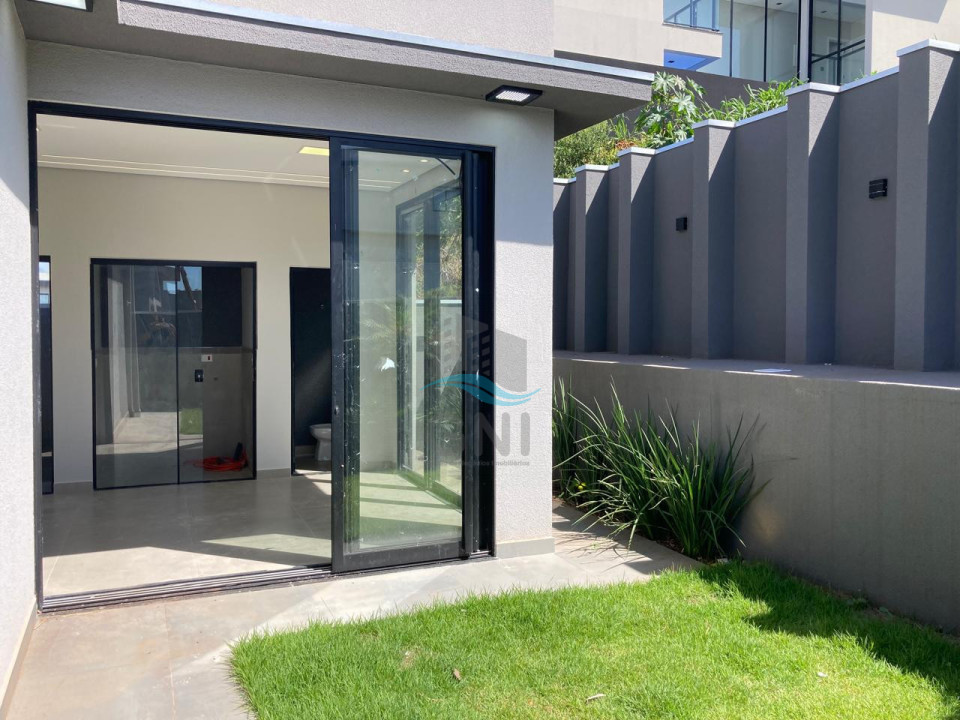 CASA A VENDA - CONDOMINIO TAUA ARAGUARI Imagens do imóveis CASA A VENDA - CONDOMINIO TAUA ARAGUARI