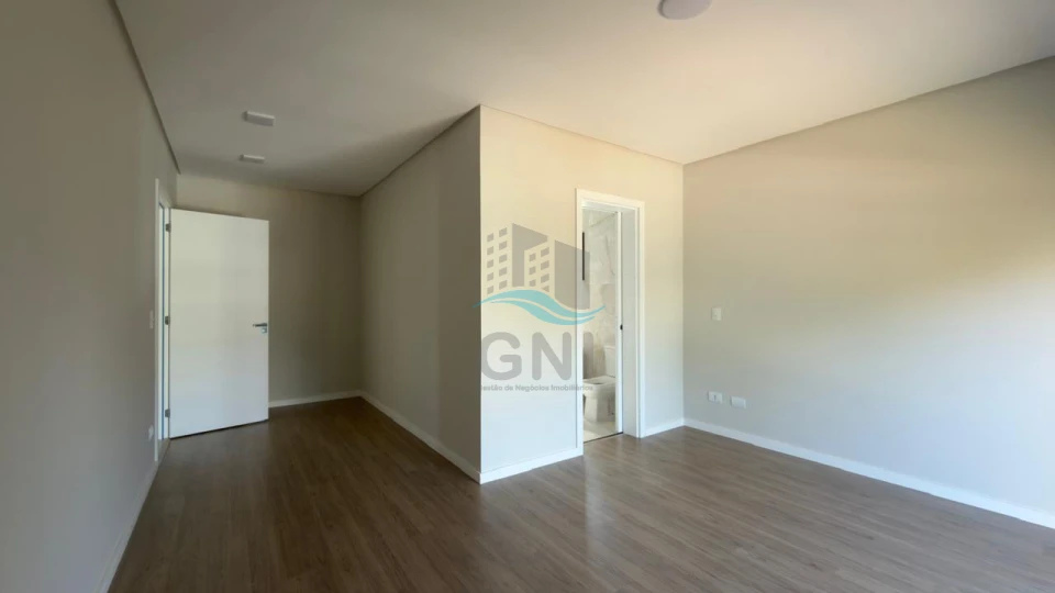 Imagens do imóveis CASA A VENDA - CONDOMINIO PARQUE TAUA ARAÇARI