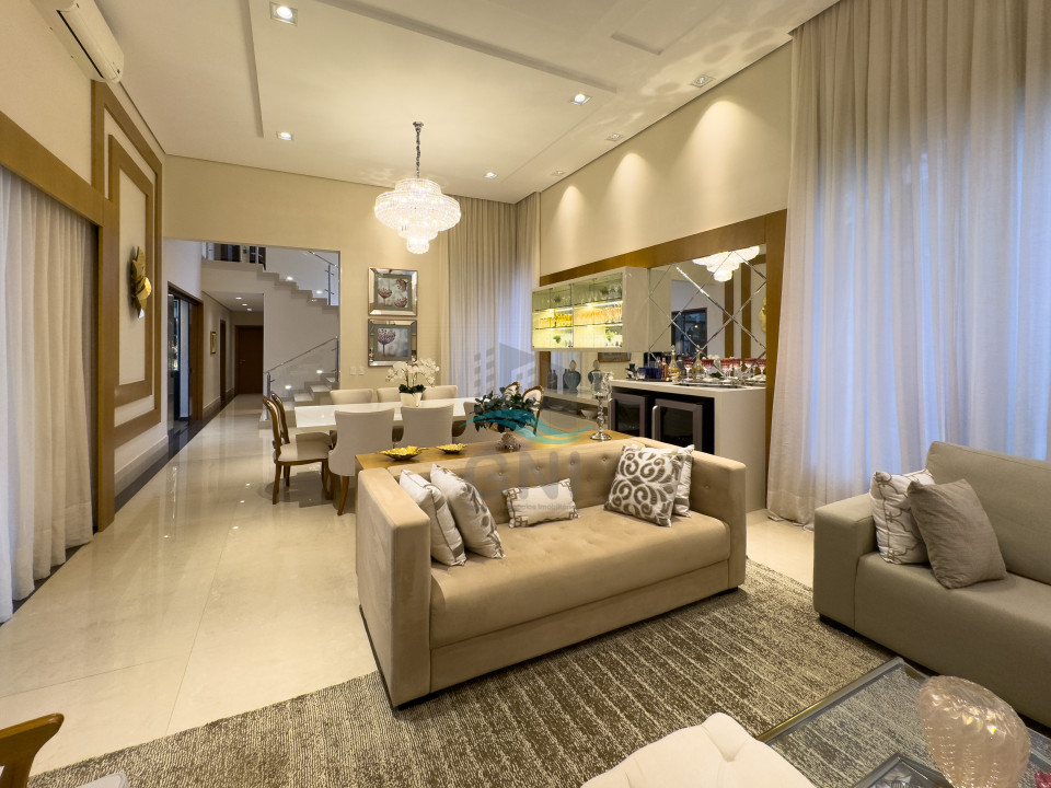 Imagens do imóveis CASA A VENDA - CONDOMÍNIO ROYAL TENNIS