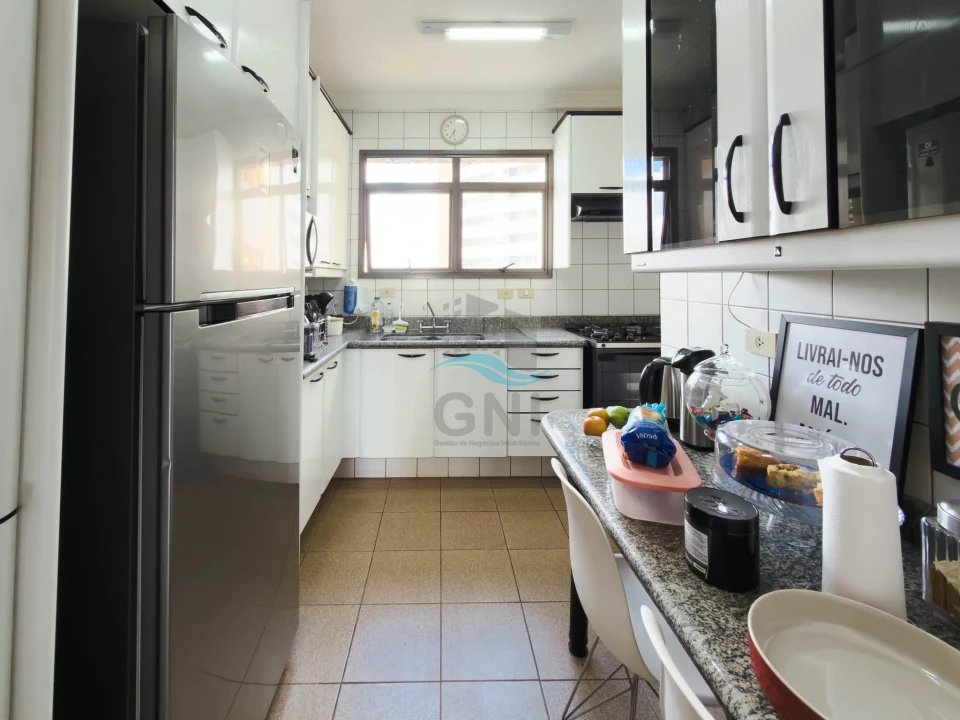 APARTAMENTO A VENDA - EDIFICIO CORAL GABLES - CENTRO
