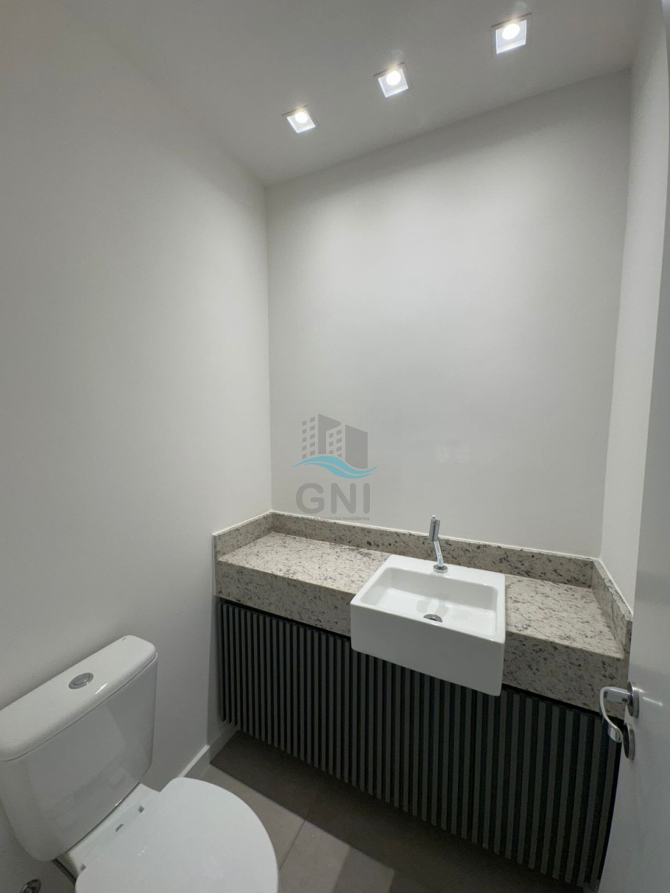 Imagens do imóveis APARTAMENTO A VENDA - EDIFICIO YOU 180