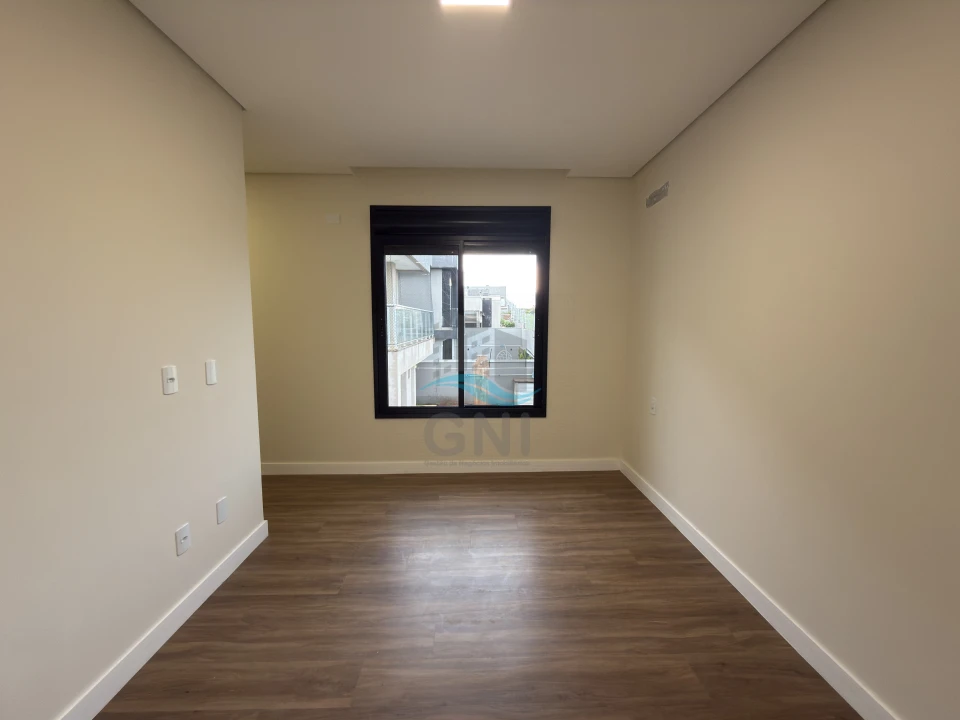 Imagens do imóveis CASA A VENDA - CONDOMINIO PARQUE TAUA ARANGUA