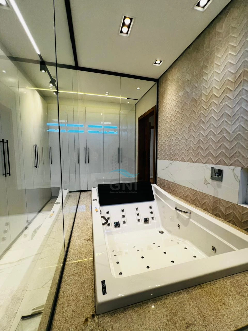 Imagens do imóveis CASA A VENDA - CONDOMINIO ECOVILLAS DO LAGO