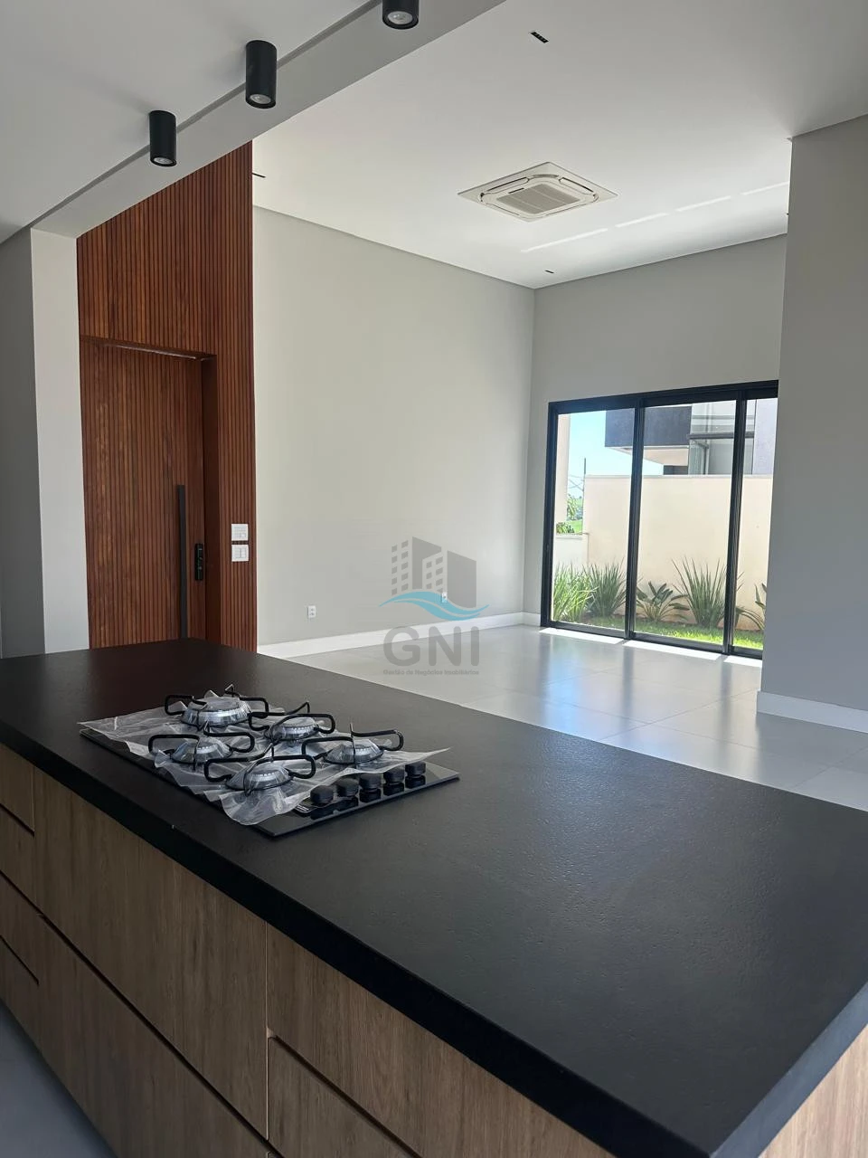 Imagens do imóveis CASA A VENDA - CONDOMINIO BELLA VITTA