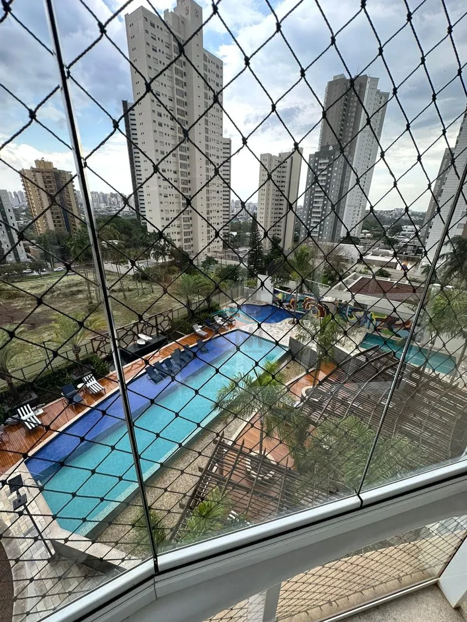 APARTAMENTO PARA LOCAÇÃO - EDIFICIO BATLLÓ