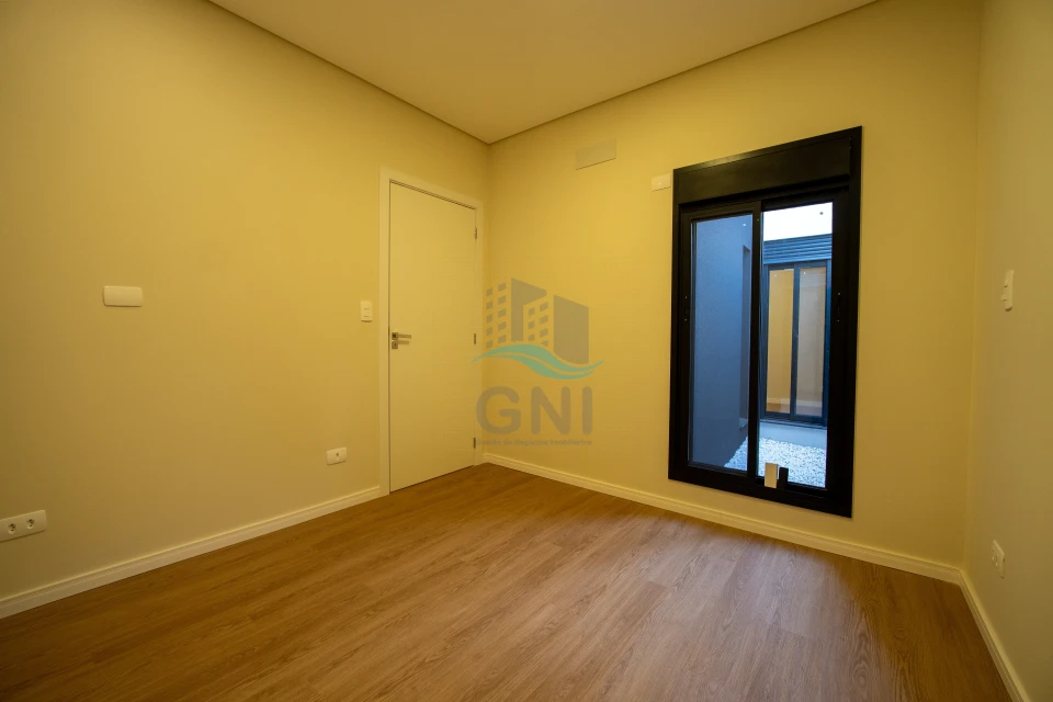 Imagens do imóveis CASA TÉRREA A VENDA - CONDOMÍNIO VILLA NOAH