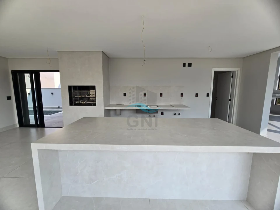 Imagens do imóveis CASA A VENDA - CONDOMÍNIO TAUÁ ARANGUA