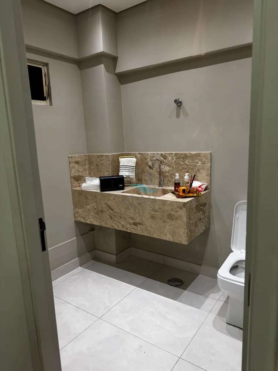 Imagens do imóveis BARRACÃO PARA LOCAÇÃO  - CENTRO