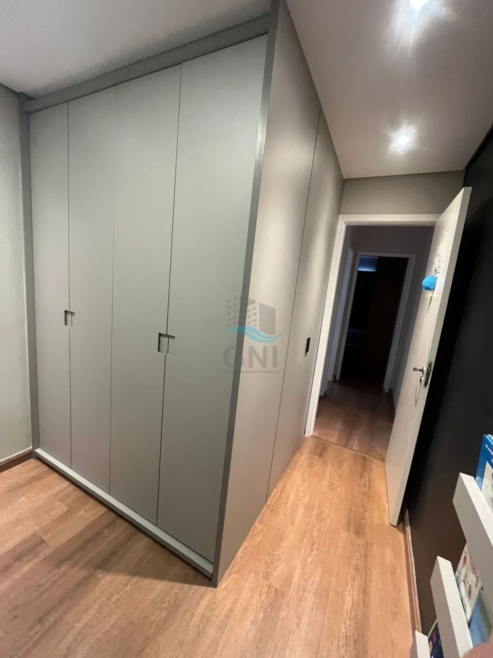 Imagens do imóveis CASA A VENDA - CONDOMINIO VILLAGE LA CORUNÃ