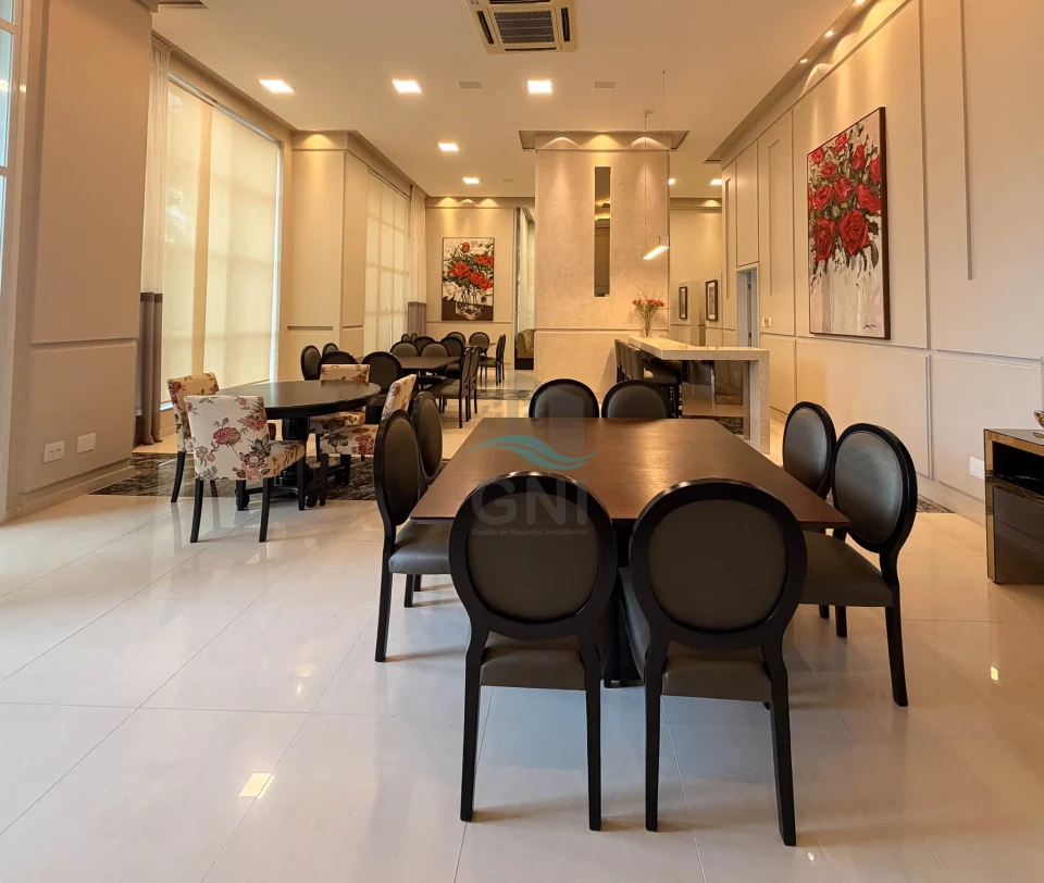 APARTAMENTO A VENDA - EDIFICIO PALAZZO DI CESARE