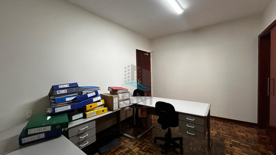 CASA COMERCIAL A VENDA - JARDIM PRESIDENTE Imagens do imóveis CASA COMERCIAL A VENDA - JARDIM PRESIDENTE