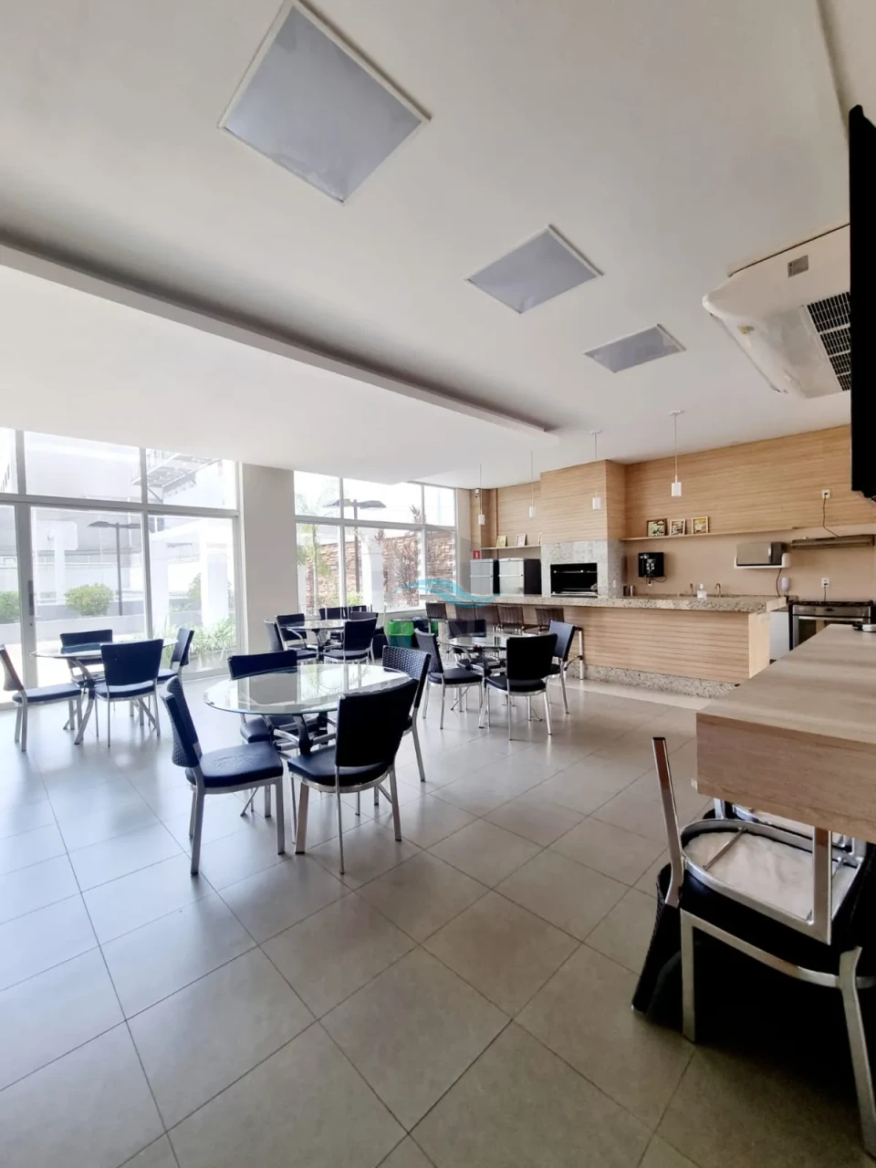 APARTAMENTO A VENDA - EDIFÍCIO SPLENDOR