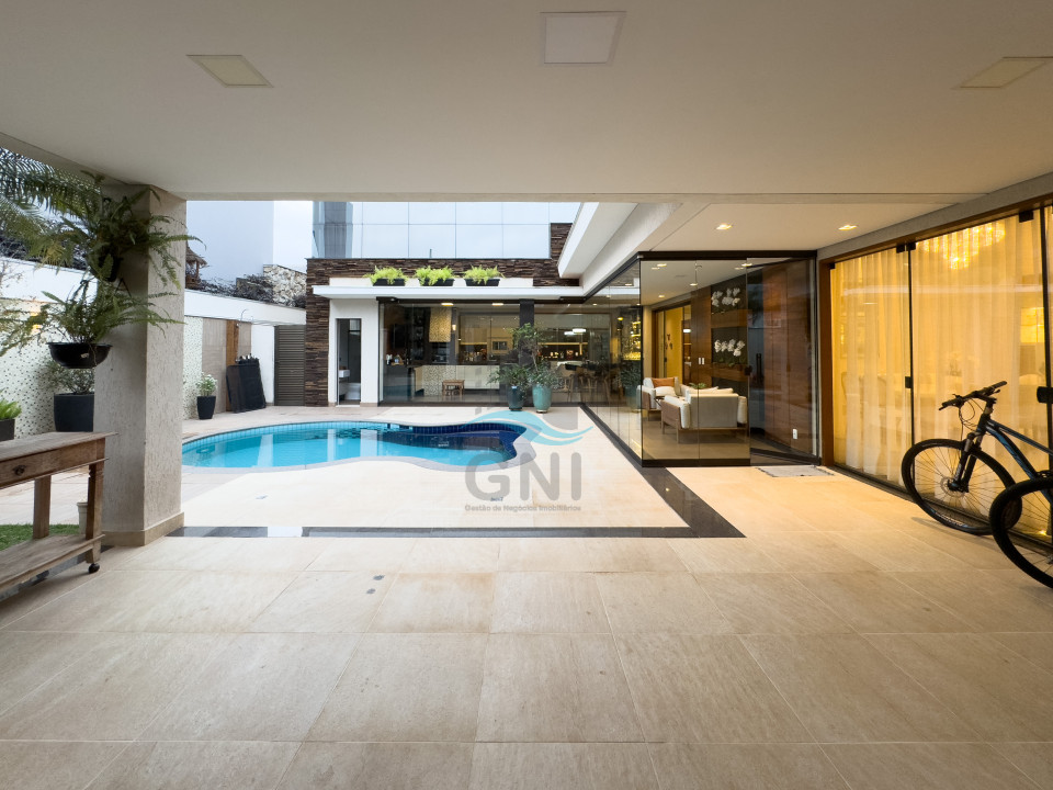 Imagens do imóveis CASA A VENDA - CONDOMÍNIO ROYAL TENNIS