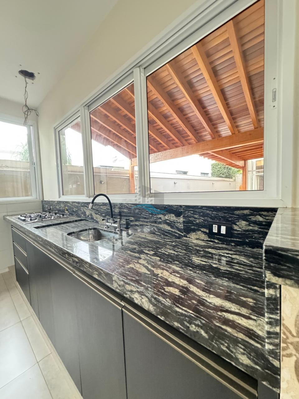 CASA A VENDA - CONDOMINIO ROYAL TENNIS Imagens do imóveis CASA A VENDA - CONDOMINIO ROYAL TENNIS