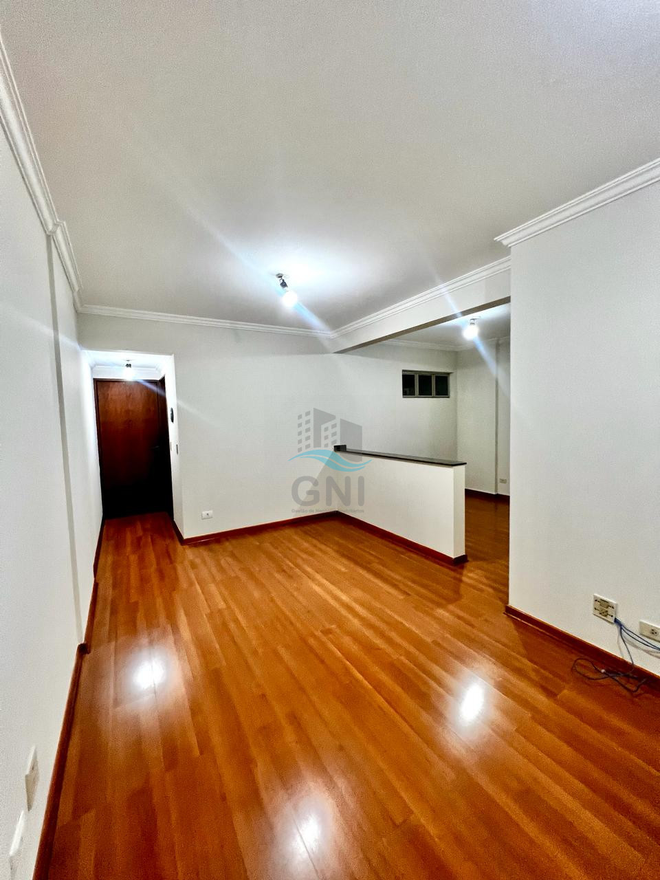 Imagens do imóveis APARTAMENTO PARA LOCAÇÃO - EDIFÍCIO COSTA ESMERALDA