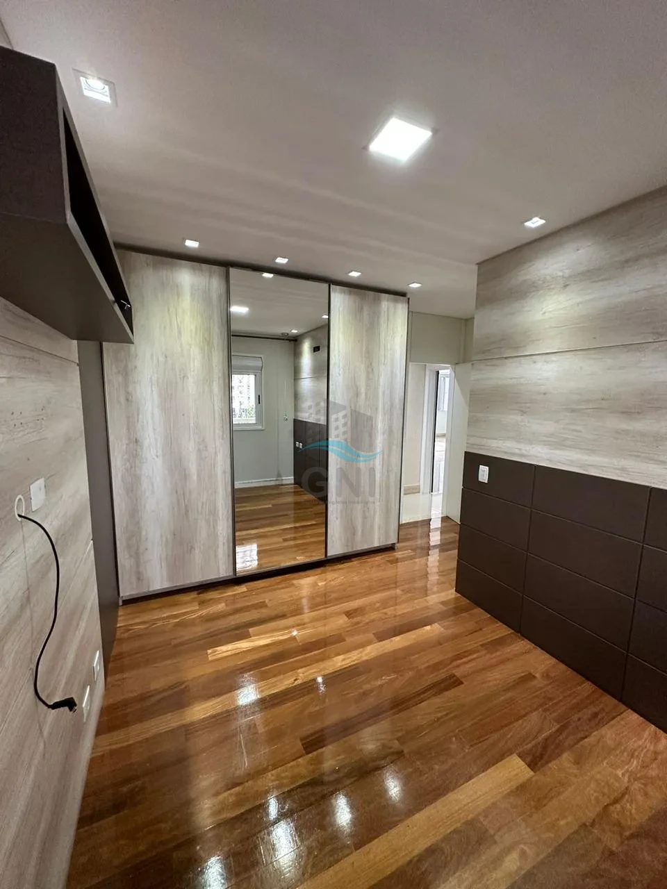 APARTAMENTO PARA LOCAÇÃO - EDIFICIO BATLLÓ